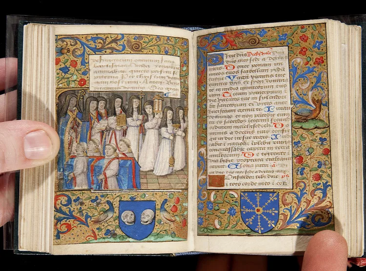 Vault Case MS 131 Newberry library